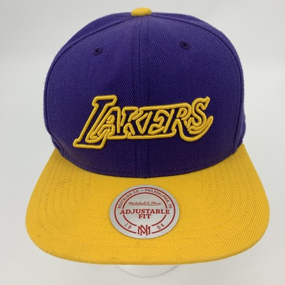 Men's Mitchell & Ness Los Angeles Lakers Purple Yellow‎ Two-Tone Snapback Hat - Picture 1 of 12